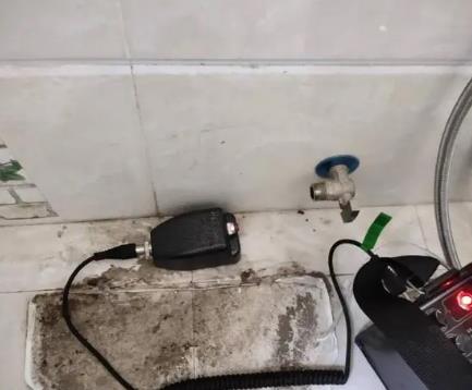 道孚屋顶漏水维修公司分享下卫生间漏水的危害及解决方法